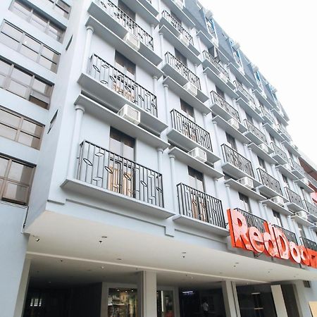 Reddoorz Plus @ Jardin Suites Guadalupe Nuevo Mandaluyong Exterior photo